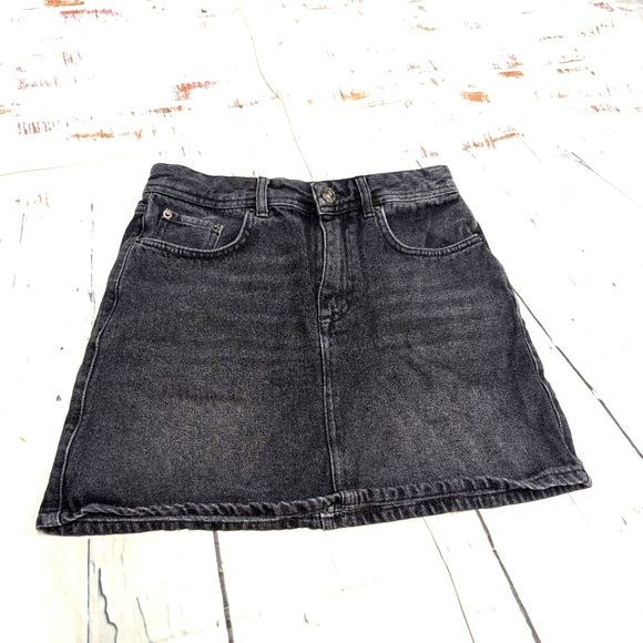 BDG Dresses & Skirts - BDG black denim mini skirt